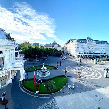 Modern Apartment In Historic City Center Old Town Bratislava Exterior foto